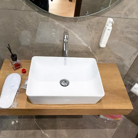 House Le Treemme Apartment *